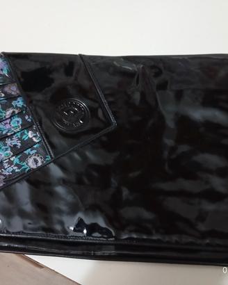 BORSA GIORGIO ARMANI VERNICE Usata