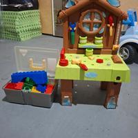 Banco da lavoro winnie the phoo e mattoni tipo leg