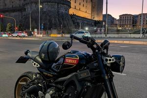 Yamaha xsr900 80'Black