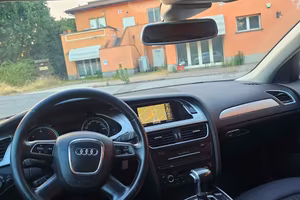 Anno  2013 unico proprietario audi 4