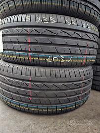 235 55 R 17 103v XL  Sotto Marca FORD KUGA 4WD