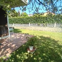 Ampio appartamento con giardino