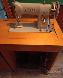 macchina da cucire Singer anni 70