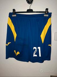 pantaloncini Hellas Verona autografati da Horroui