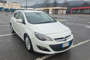 Opel astra j 2012