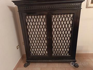 armadio due ante in legno