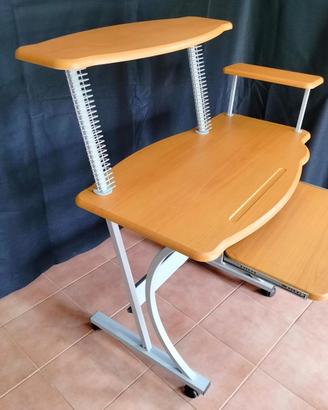 Postazione Pc con porta cd