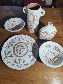 Set 5 pezzi in ceramica fatta a mano.