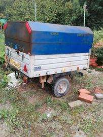 Carrello rimorchio con copertura
