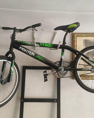 Bicicletta stile bmx
