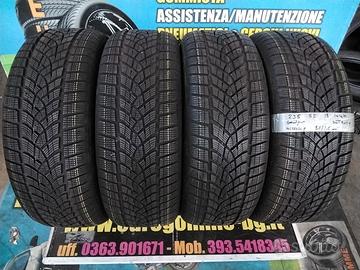 4 gomme usate goodyear 235 55 18 104h invernali 