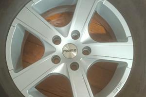 4 RUOTE CON CERCHIO IN LEGA MOMO 215/70/R16