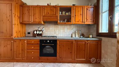 CUCINA IN LEGNO