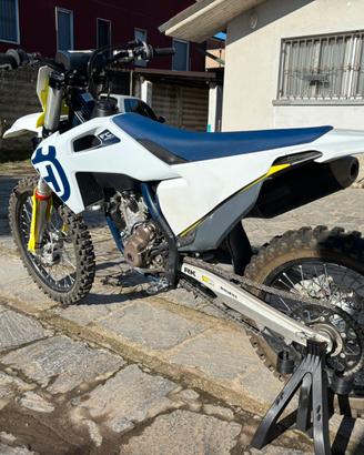 HUSQVARNA 250 FC 2020