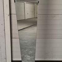 Specchio da parete e specchiera