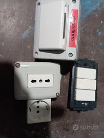 Prese Gewiss e scatole da esterno 