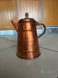 Caffettiera / Teiera d'Epoca in Rame Martellato