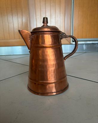 Caffettiera / Teiera d'Epoca in Rame Martellato
