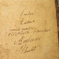 libro antico piccolo con dedica finale fatta con i