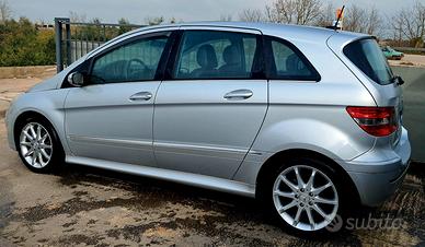 Mercedes classe B180