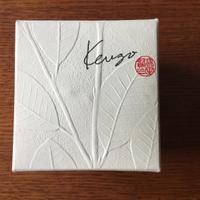 Kenzo - Bottiglia profumo da collezione con fiore