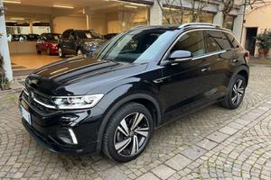 VOLKSWAGEN T-Roc 2.0 TDI SCR 150 CV DSG R-Line