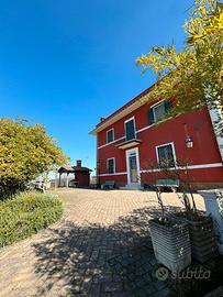 Sala per eventi e feste con cucina