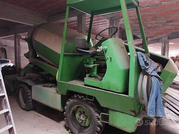 Autobetoniera Merlo DBM 2000