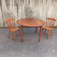 TAVOLO ALLUNGABILE CON SEDIE