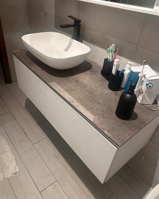 Mobile bagno moderno sospeso completo