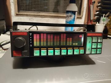 Equalizzatore grafico con analizzatore di spettro