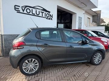 Peugeot 208 BlueHDi 75 5 porte Allure