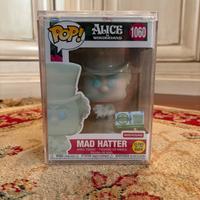 Funko Pop! Mad Hatter (Glow) con Pop! Protector