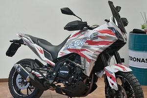Moto Morini X-cape 650 (35kw solo libretto)