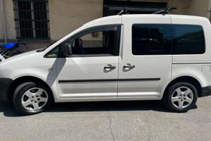 Volkswagen Caddy 1.9 105CV DSG 5p