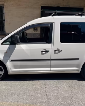 Volkswagen Caddy 1.9 105CV DSG 5p