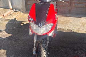 Gilera runner