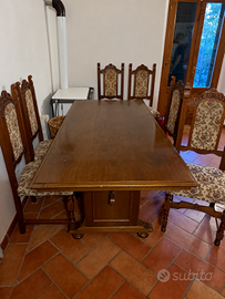 Tavolo d’epoca con 6 sedie coordinate – restaurare