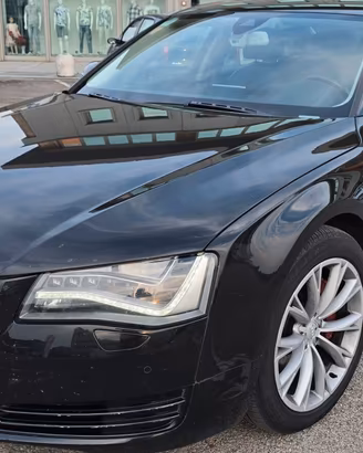 Audi A8 3.0 TDI 250 CV quattro tiptronic