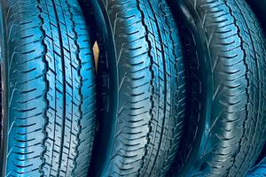 pneumatici  suzuki  jimny  4 stagioni 195/80/15