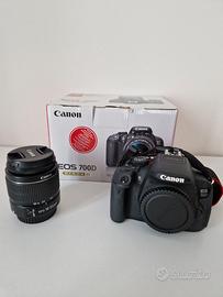 Canon EOS 700D Reflex Digitale + 18-55mm