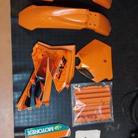 plastiche ktm, yamaha