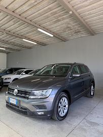 Volkswagen Tiguan 2.0 TDI SCR DSG 4MOTION Business