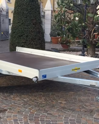 Rimorchio humbaur kft 1500 con rampe a scomparsa