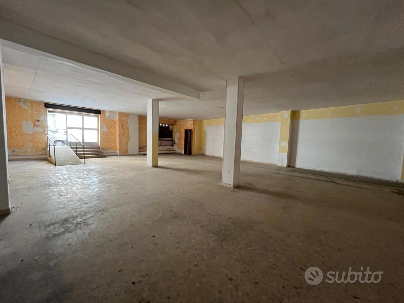 Post kummerċjali, 140 m²