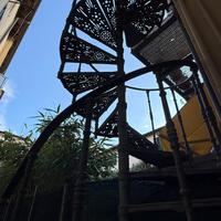 scala a chiocciola antica da esterni