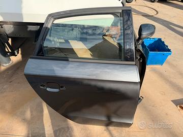 Portiera posteriore DX Audi A1 2017