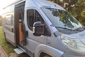 camper van 6.0mt Livingstone 4