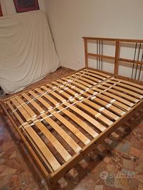 struttura letto matrimoniale in legno