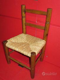 Sedia baby in paglia e legno vintage